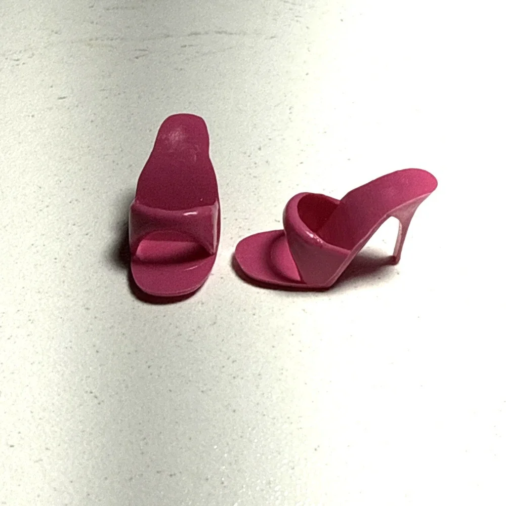 Vintage Barbie Open Toe Mules Heels Shoes 22 Pairs Pink Blue Yellow Philippines - Picture 5 of 10